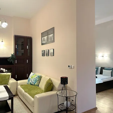 Appartement Heart Of The Cozy Corner With Free Parking & Ac *