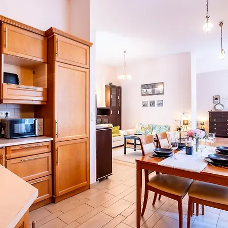 Heart Of The Cozy Corner With Ac & Parking Included Apartmán Budapešť