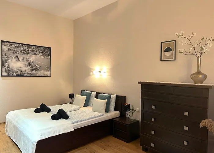 Heart Of The Cozy Corner With Ac & Parking Included * Budapest